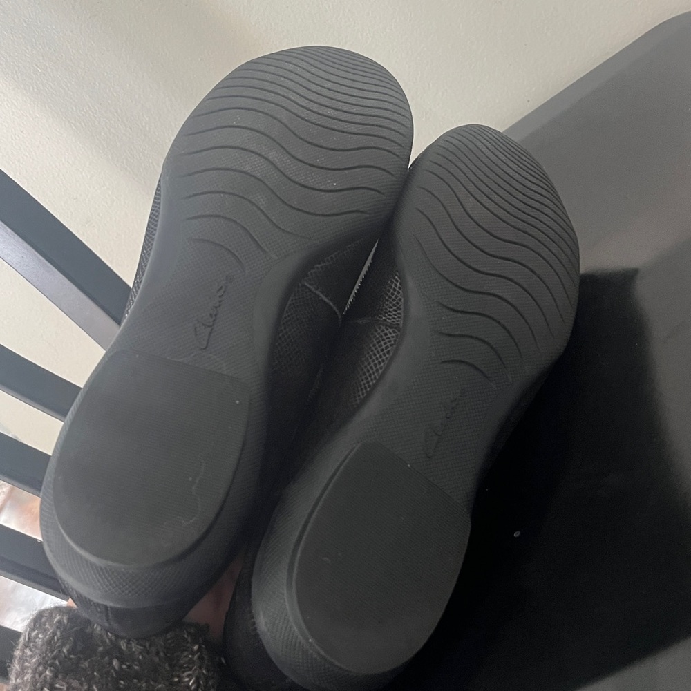 Clark’s Unstructured Flats, Black, Python, Leathe… - image 4